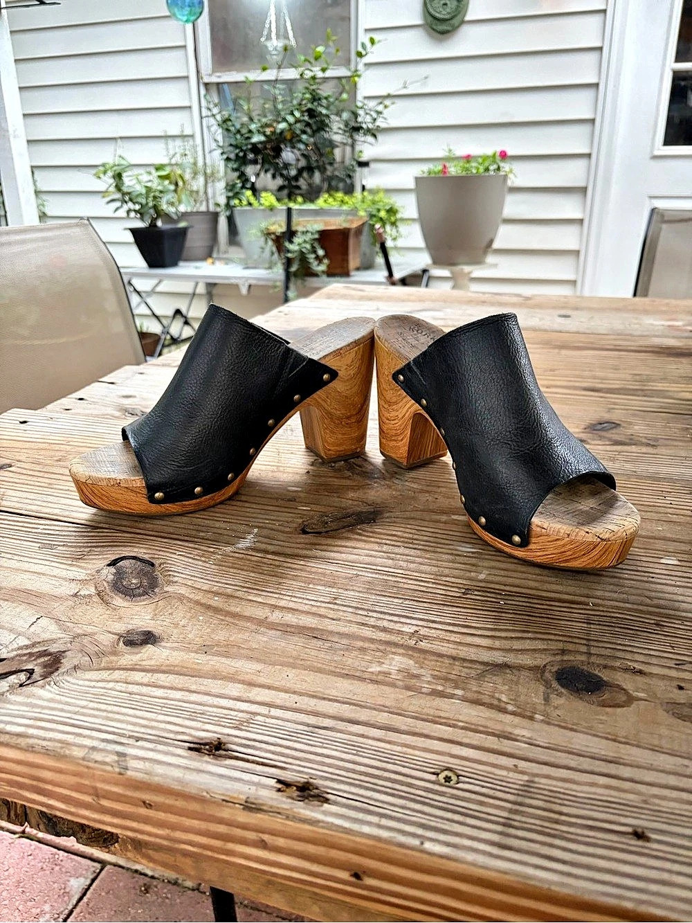 Kork-Ease Women’s 10 Black Leather Platform Clog Mules Studded Block Heel